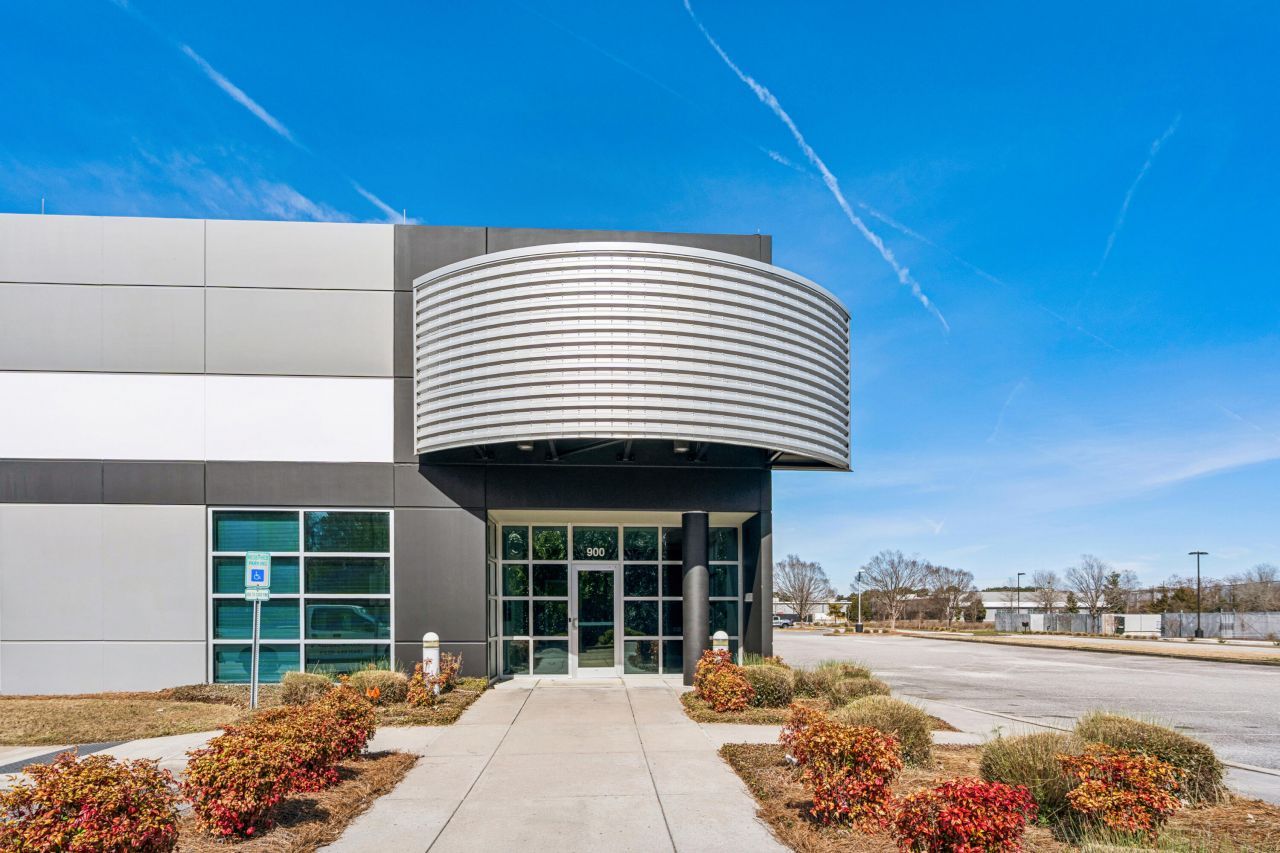 1141 Remount Road Photo 8