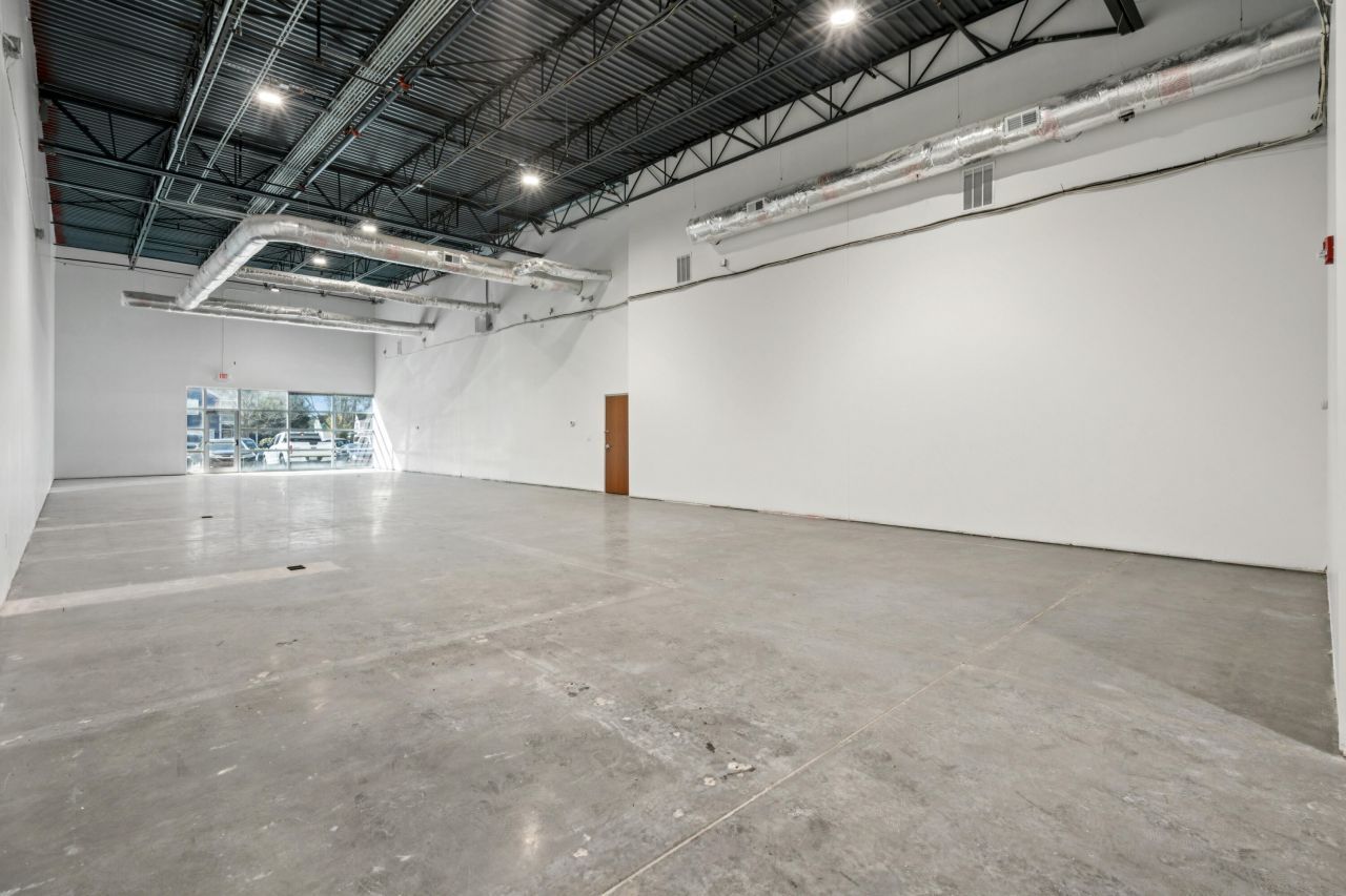 1141 Remount Road Photo 5