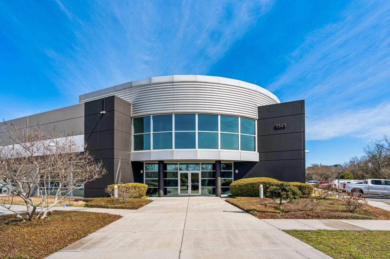 1141 Remount Road Photo 7