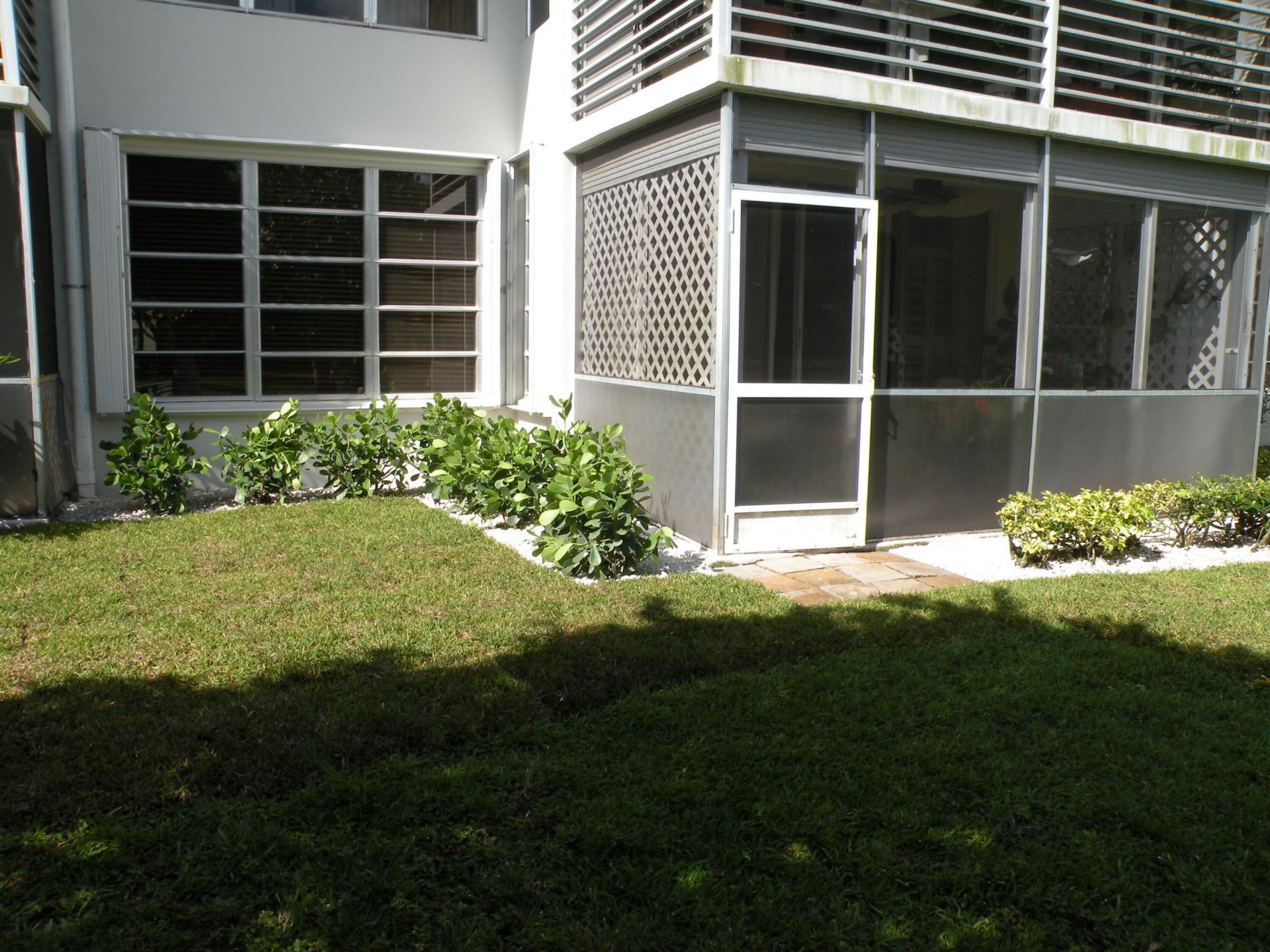 4221 W Palm Aire Drive, Unit 102, Pompano Beach, FL 33069 Photo