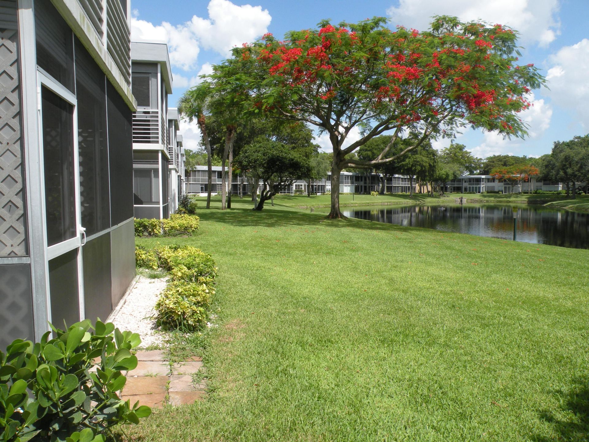 4221 W Palm Aire Drive, Unit 102, Pompano Beach, FL 33069 Photo