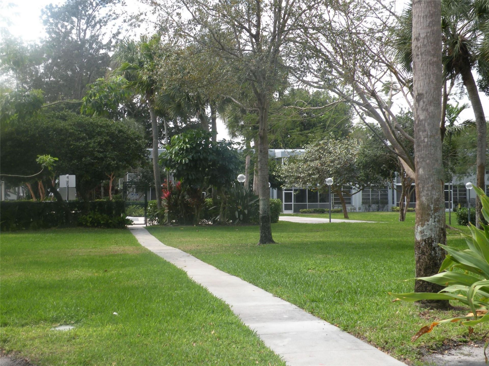 4221 W Palm Aire Drive, Unit 102, Pompano Beach, FL 33069 Photo