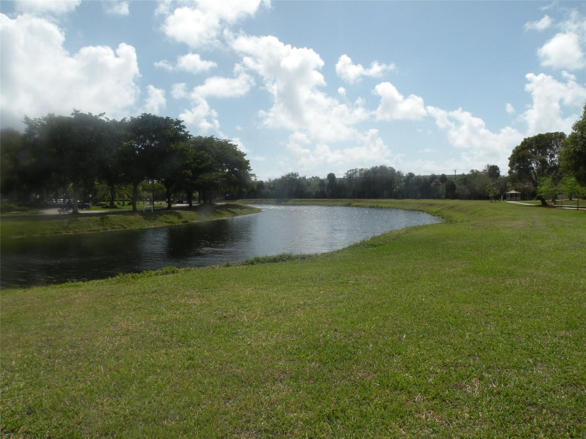 4221 W Palm Aire Drive, Unit 102, Pompano Beach, FL 33069 Photo