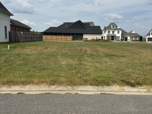 326 Big Lake Run, Youngsville, LA 70592