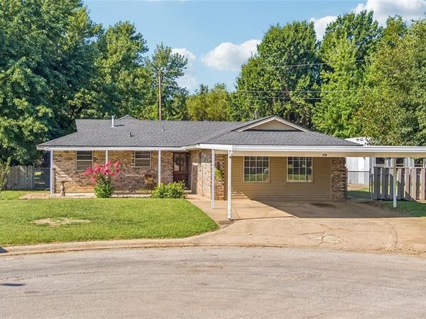 719 NW Belle Drive, Minco, OK 73059