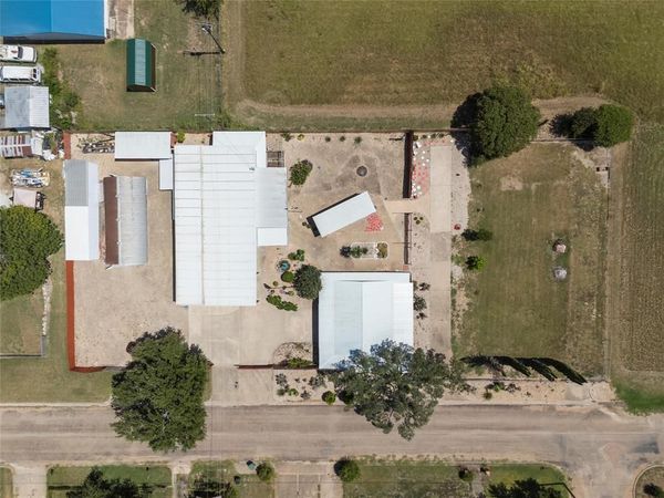 303 Westlake Drive, Woodway, TX 76712