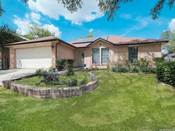 7703 Forest Fern, Live Oak, TX 78233