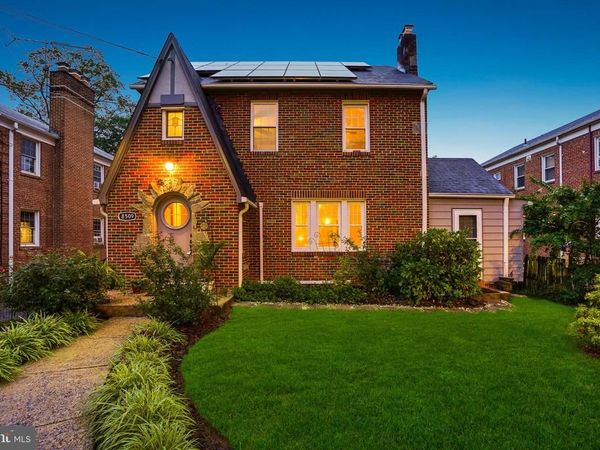 8509 FLOWER AVENUE, TAKOMA PARK, MD 20912