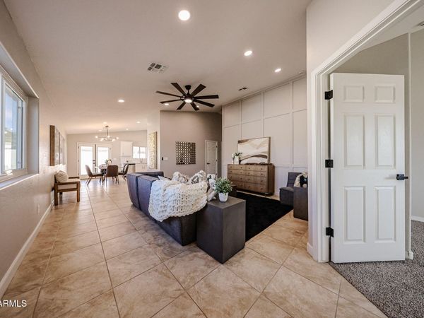 10334 E Diamond Avenue, Mesa, AZ 85208