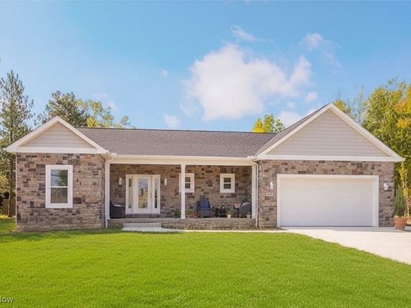 18433 Whitney Road, Strongsville, OH 44149