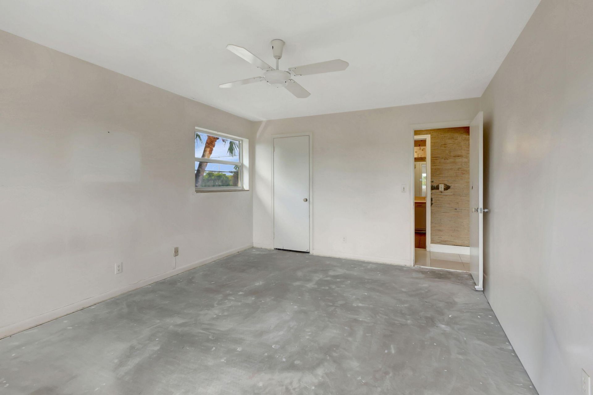 148 Yacht Club Drive, Unit 5, North Palm Beach, FL 33408 Photo