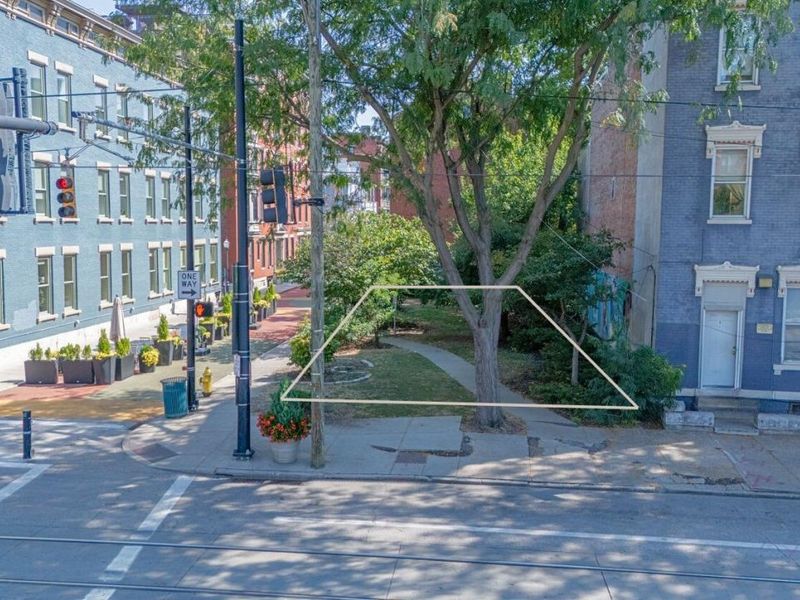 1330 Race Street, Cincinnati, OH 45202 Photo 13