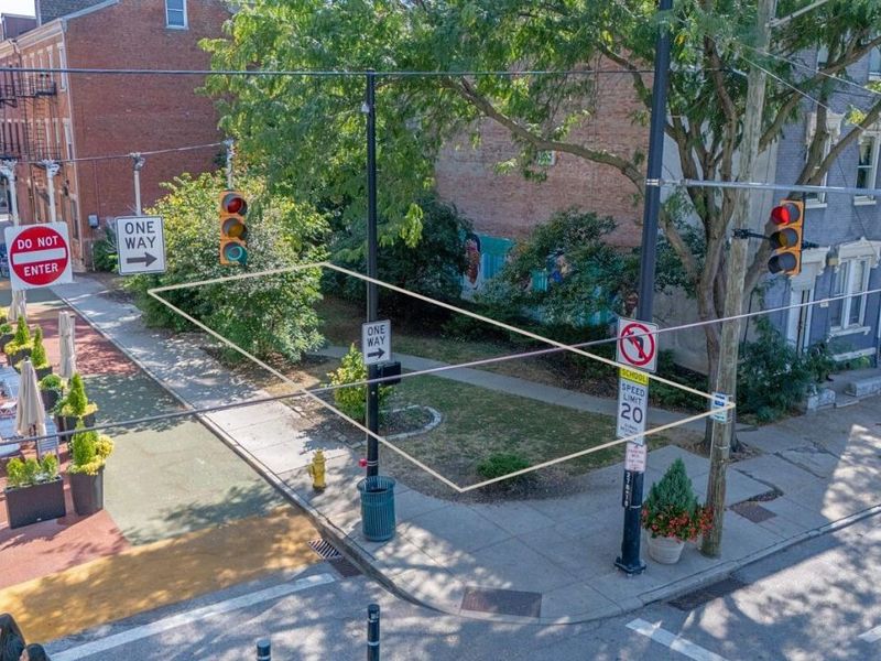 1330 Race Street, Cincinnati, OH 45202 Photo 15