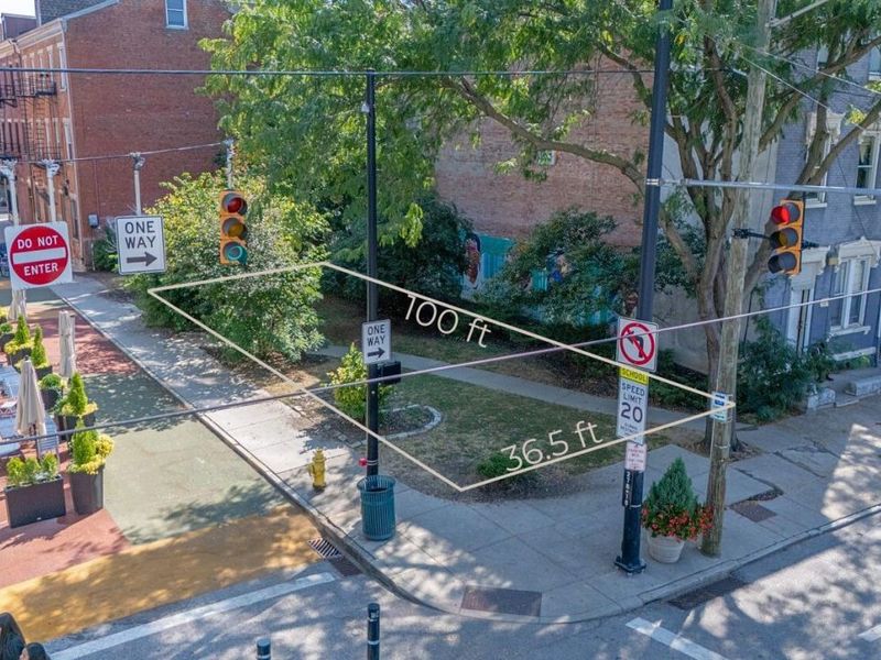 1330 Race Street, Cincinnati, OH 45202 Photo 2