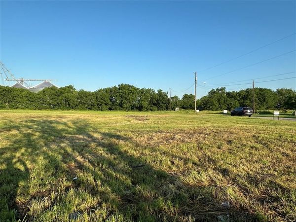525 W Oak Street, Gunter, TX 75058