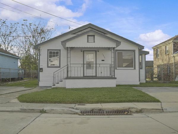 1830 Louisa St, Unit #A&B, New Orleans, LA 70117