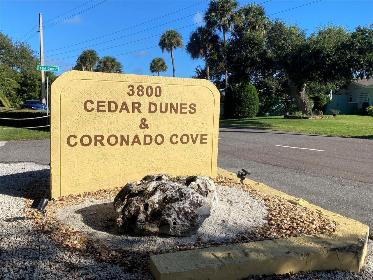 3810 Saxon Drive, New Smyrna Beach, FL 32169 Photo