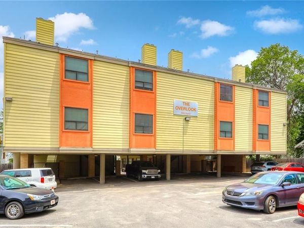 908 Poplar ST, Unit 105, Austin, TX 78705