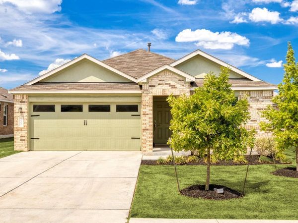 222 Escondido CIR, San Marcos, TX 78666