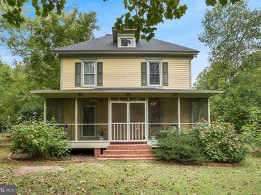 12564 HACKS NECK ROAD, HACKSNECK, VA 23358