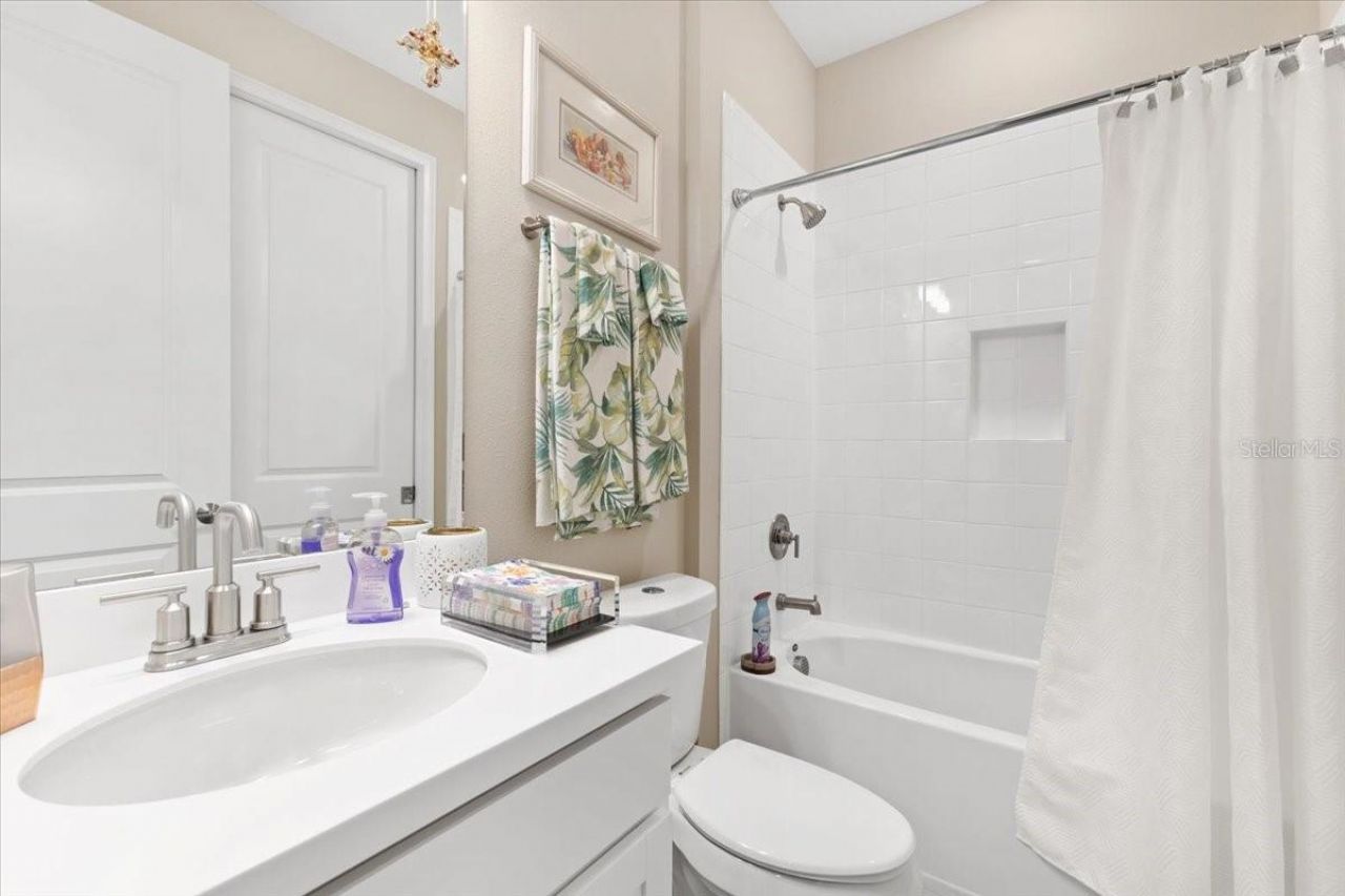 6236 Grandview Hill Court, Bradenton, FL 34203 Photo