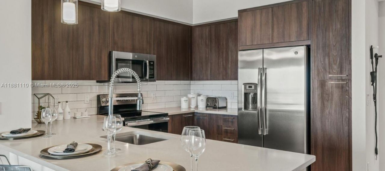 591 Evernia Sreet, Unit B2, West Palm Beach, FL 33401 Photo