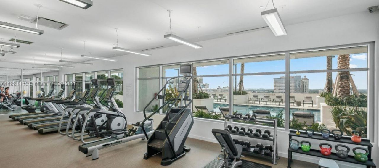 591 Evernia Sreet, Unit B2, West Palm Beach, FL 33401 Photo