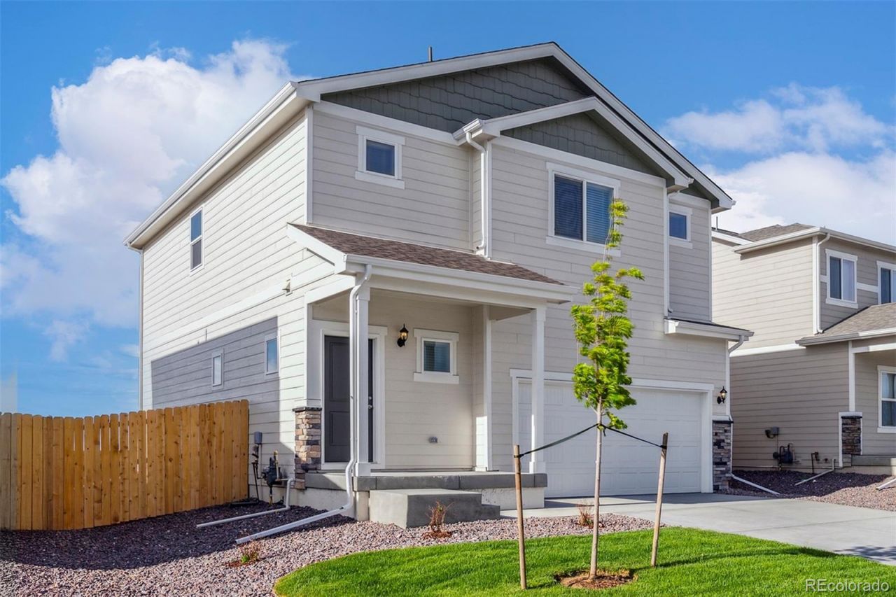 48210 Shetland Drive, Bennett, CO 80102 Main Photo