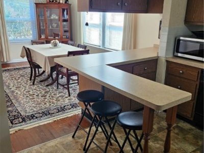 174 E 200th Street, Euclid, OH 44119 Photo 12