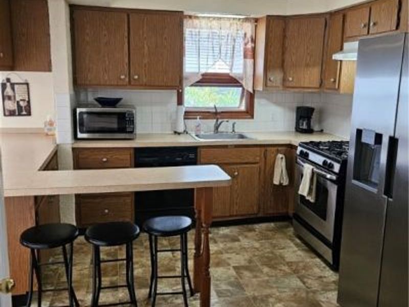 174 E 200th Street, Euclid, OH 44119 Photo 13