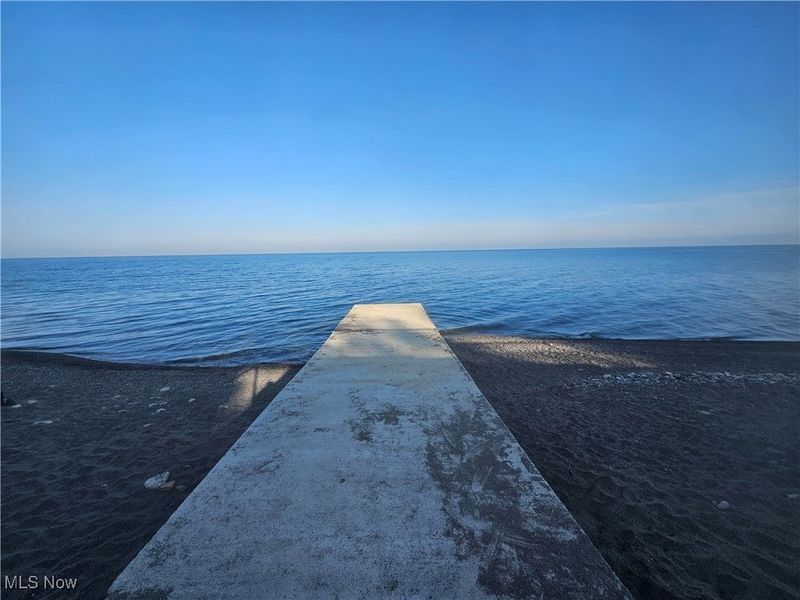 174 E 200th Street, Euclid, OH 44119 Photo 39