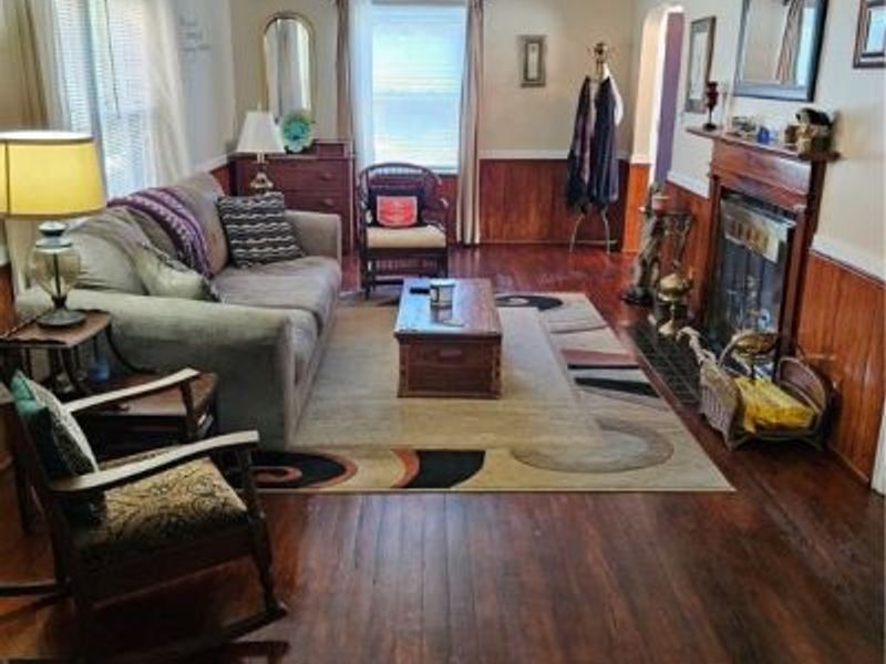 174 E 200th Street, Euclid, OH 44119 Photo 7