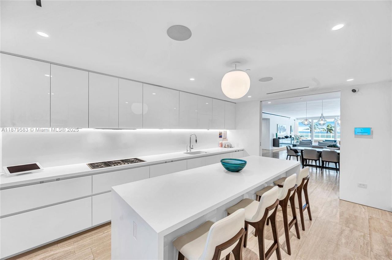 9001 Collins Ave, Unit S-201, Surfside, FL 33154 Photo