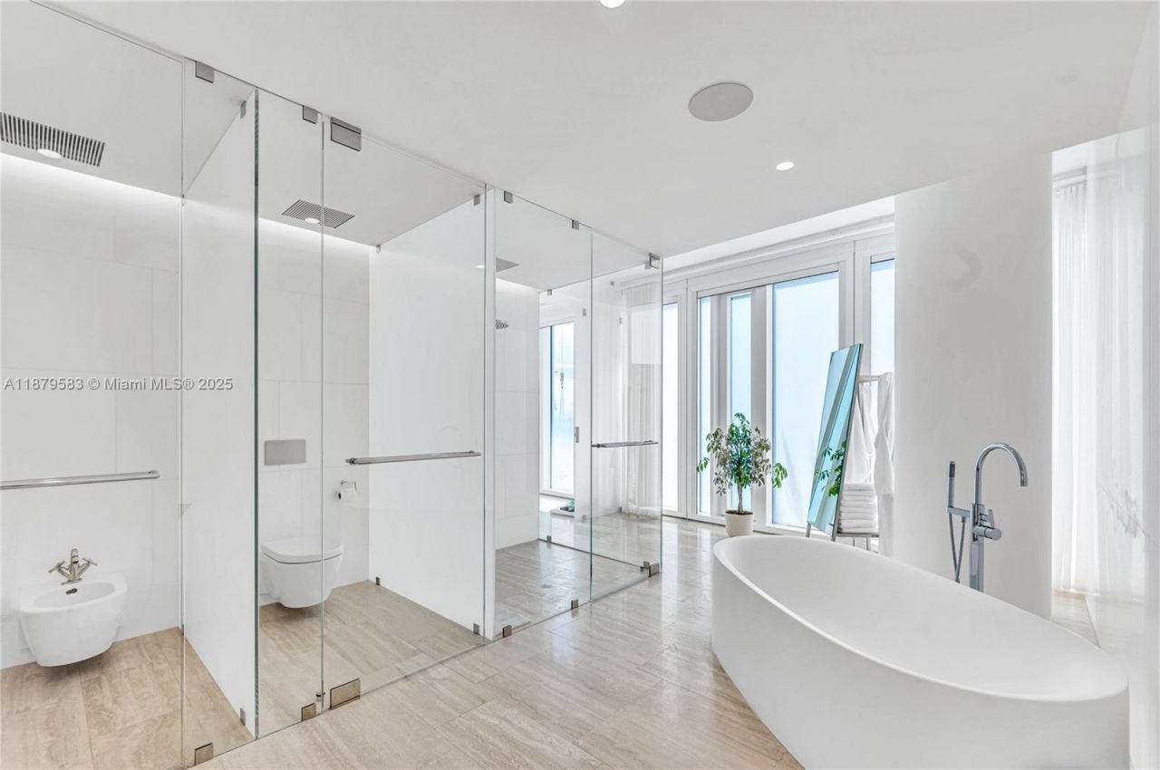 9001 Collins Ave, Unit S-201, Surfside, FL 33154 Photo