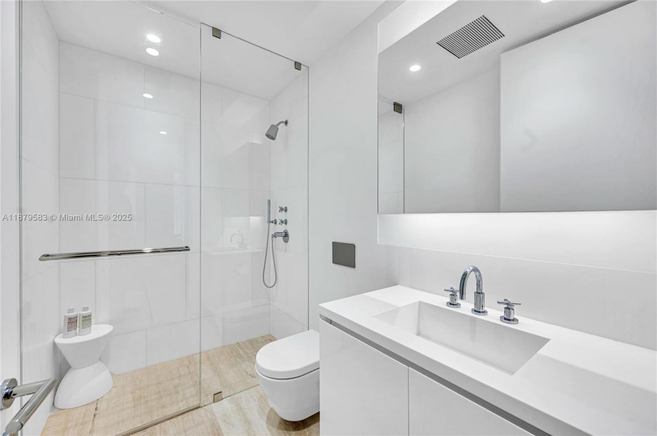 9001 Collins Ave, Unit S-201, Surfside, FL 33154 Photo