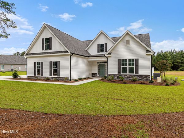 116 Antebellum Drive, Havelock, NC 28532