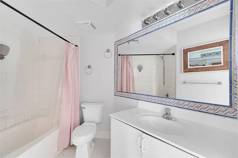 9645 NW 1st Ct, Unit 1-210, Pembroke Pines, FL 33024 Photo