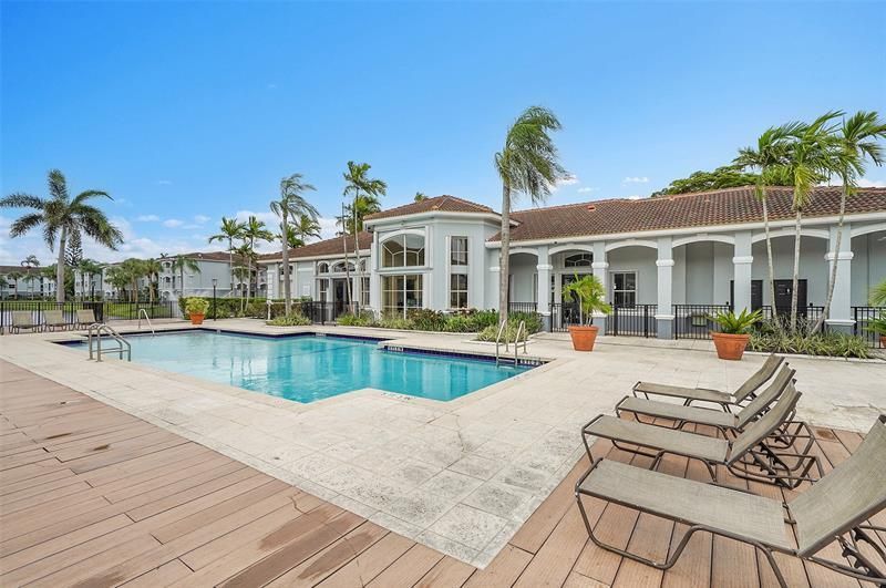 9645 NW 1st Ct, Unit 1-210, Pembroke Pines, FL 33024 Photo