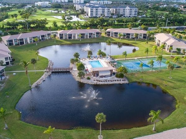 16007 Davis RD, Unit 613, FORT MYERS, FL 33908