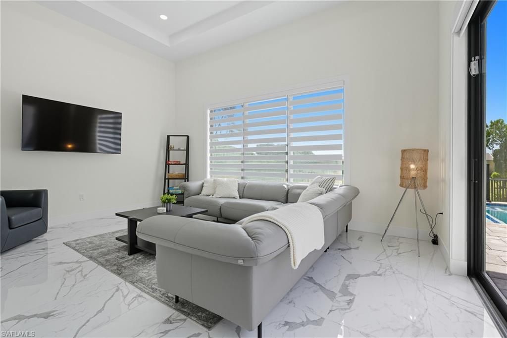 802 El Dorado Pkwy E, Cape Coral, FL 33904 Photo