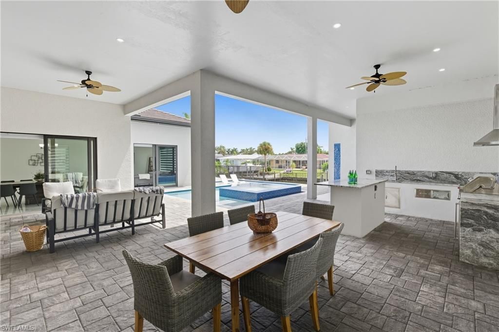 802 El Dorado Pkwy E, Cape Coral, FL 33904 Photo