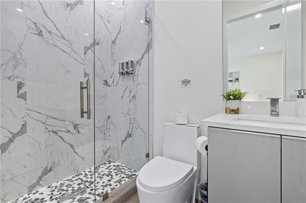 802 El Dorado Pkwy E, Cape Coral, FL 33904 Photo