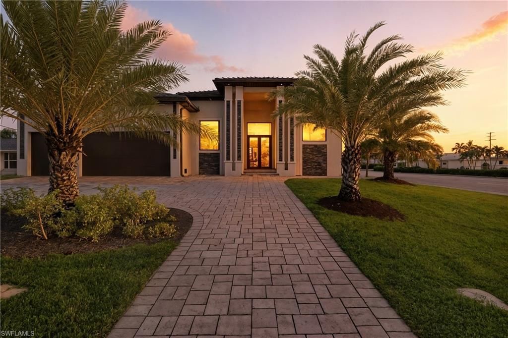 802 El Dorado Pkwy E, Cape Coral, FL 33904 Photo