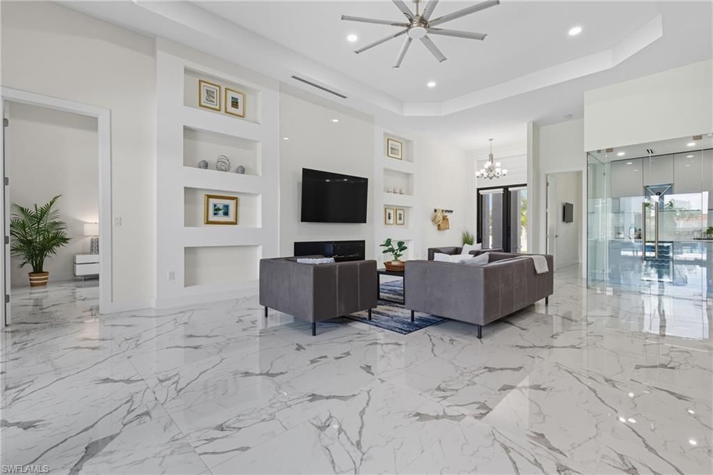 802 El Dorado Pkwy E, Cape Coral, FL 33904 Photo