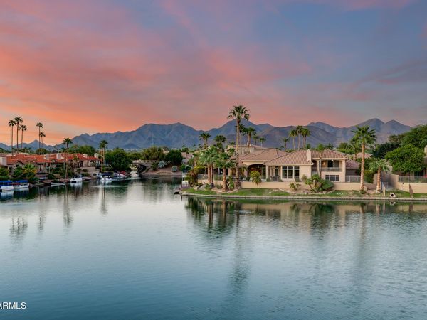 10080 E MOUNTAINVIEW LAKE Drive, Unit 238, Scottsdale, AZ 85258