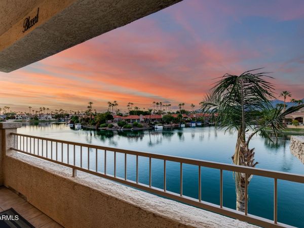 10080 E MOUNTAINVIEW LAKE Drive, Unit 238, Scottsdale, AZ 85258