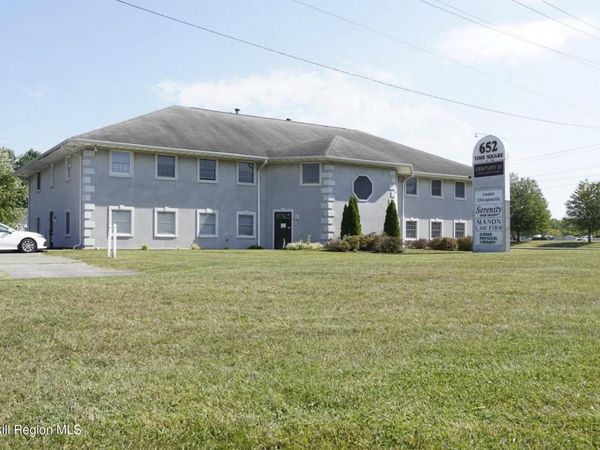 652 Ny 299, Highland, NY 12528