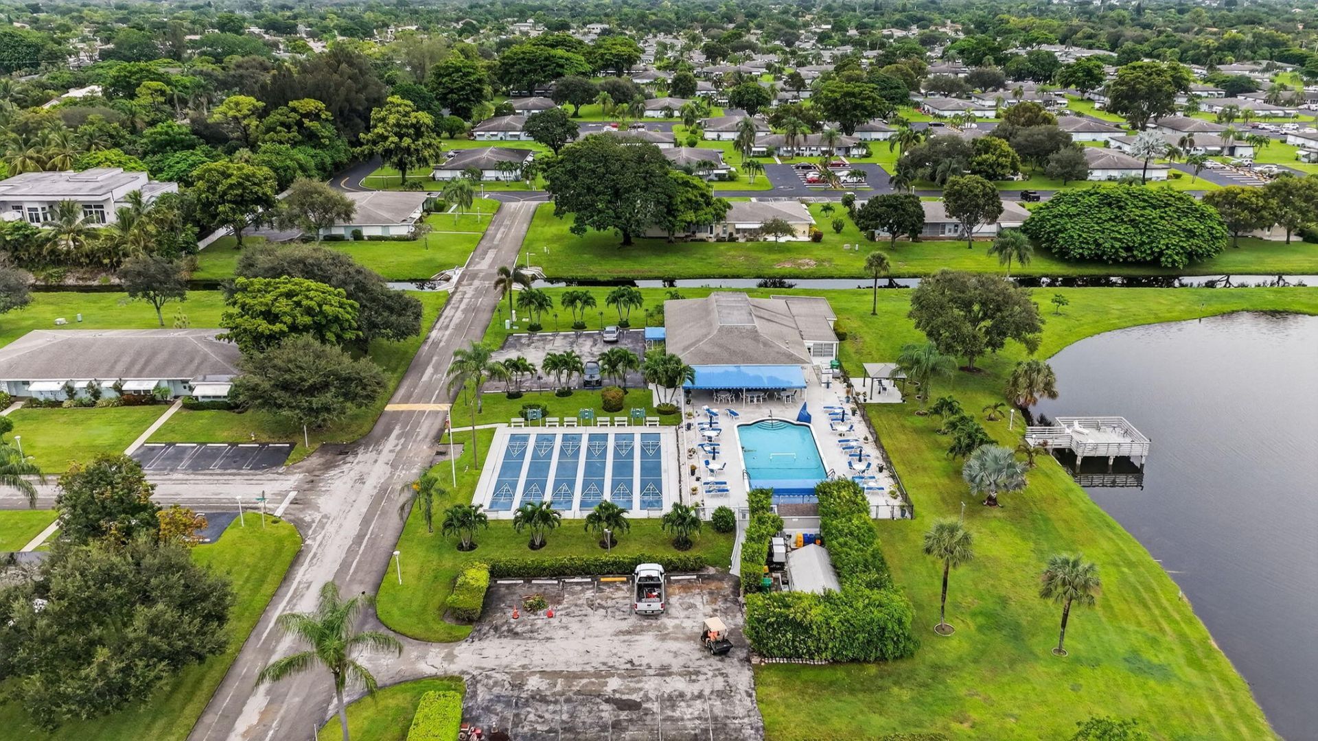 242 High Point Court W, Unit #B, Delray Beach, FL 33445 Photo