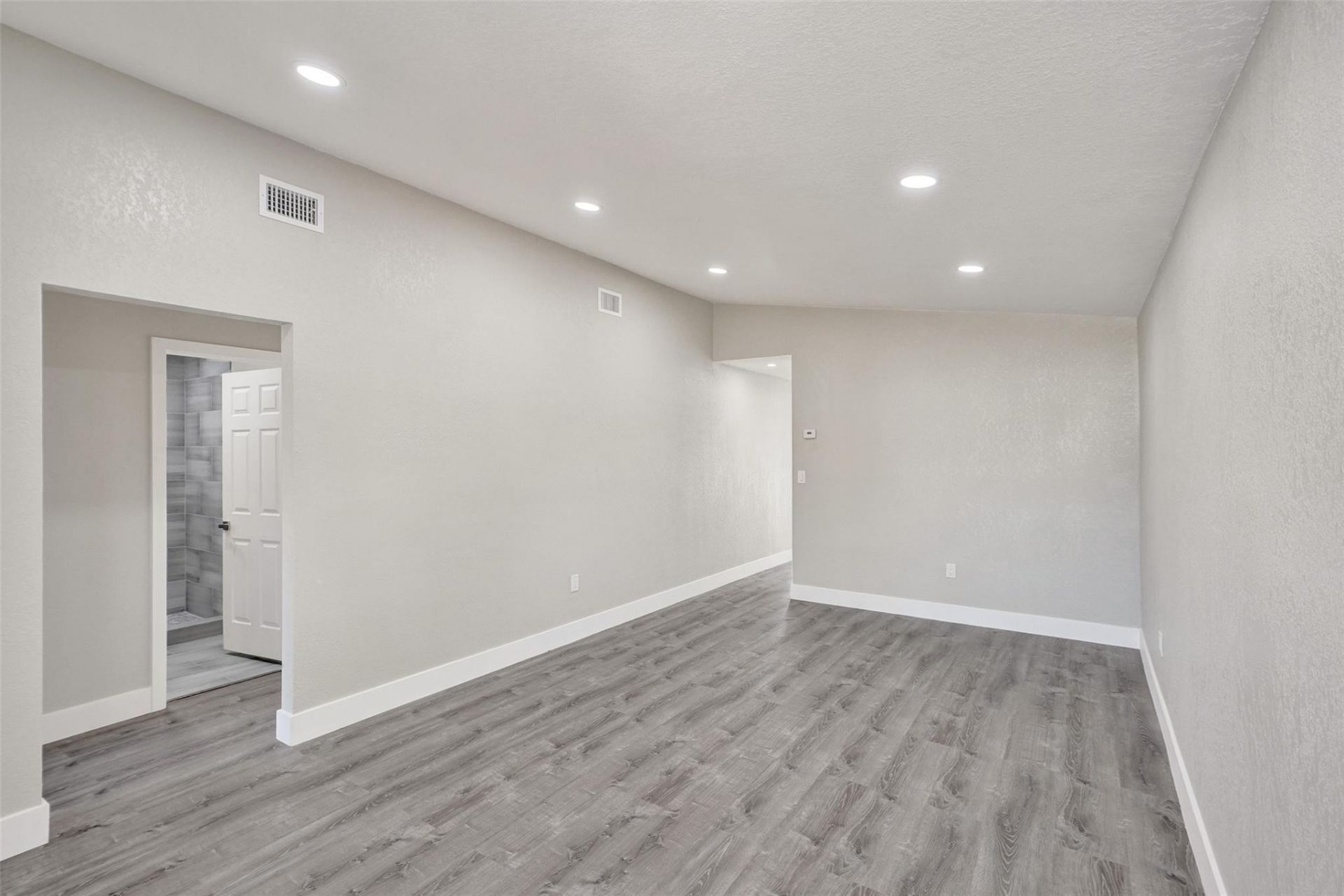 2614 W 65th Street, Hialeah, FL 33016 Photo