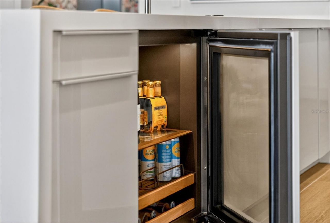 1591 Gulf Of Mexico Drive, Unit 216, Longboat Key, FL 34228 Photo